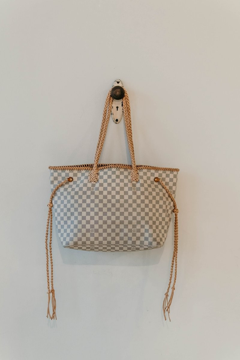 Voyager Damier Azur Fringeless | Vintage Boho