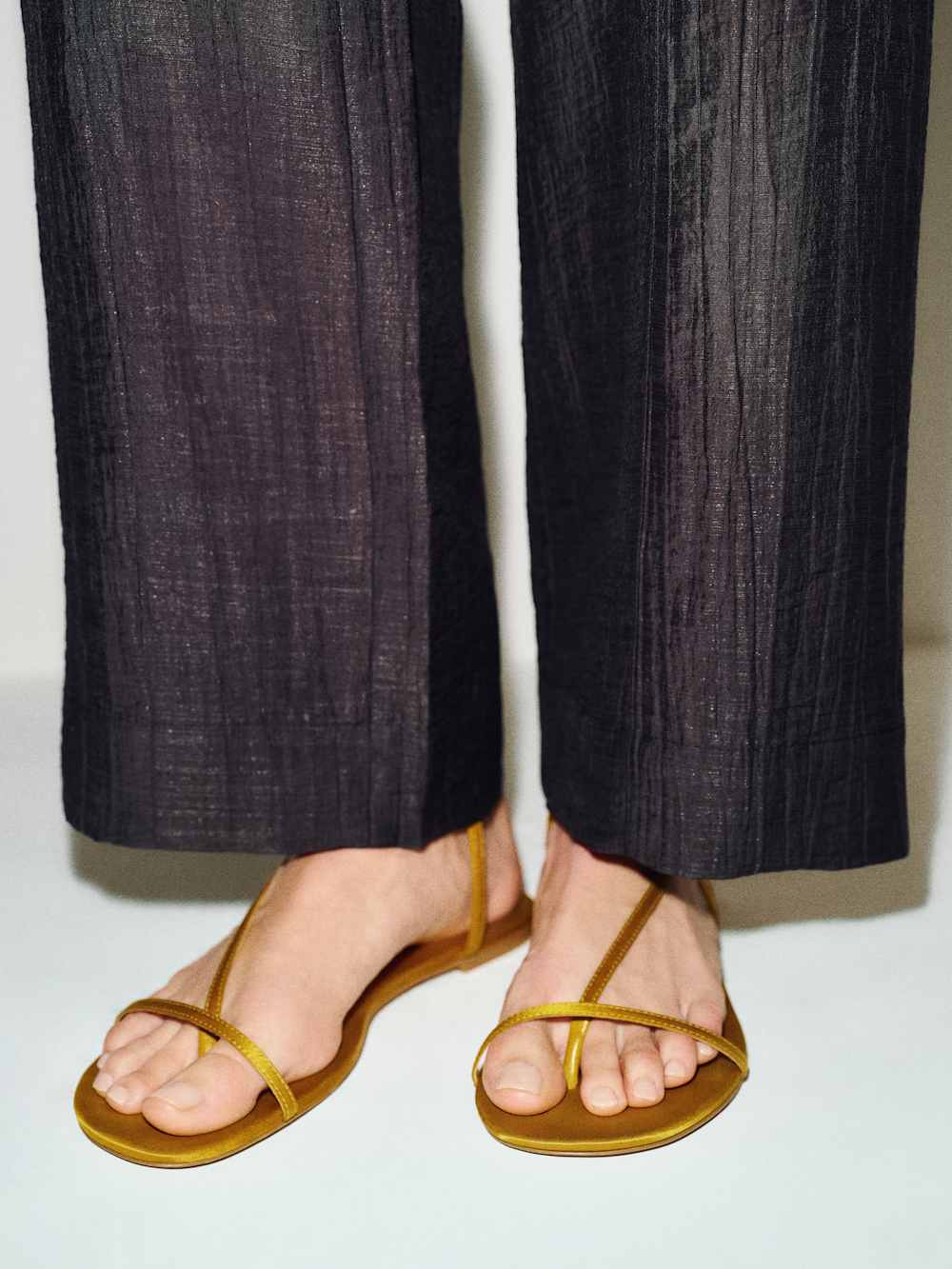 Pina Flat Sandal | Reformation (Global)
