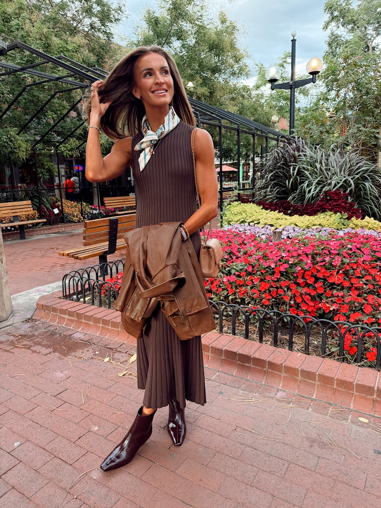 Outfit for our first day out in Boulder 🤎