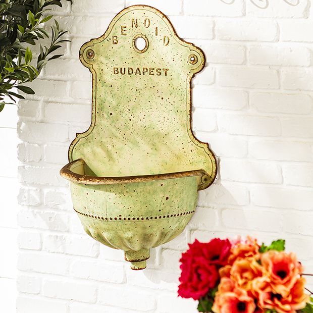 Vintage Inspired Wall Mounted Fountain Planter | Antique Farm House