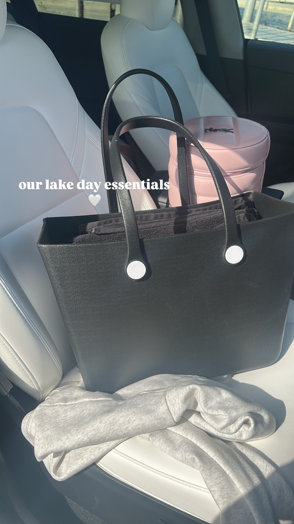 Easiest lake/beach day tote to clean and carry around 🤍

#LTKFamily #LTKActive #LTKSwim