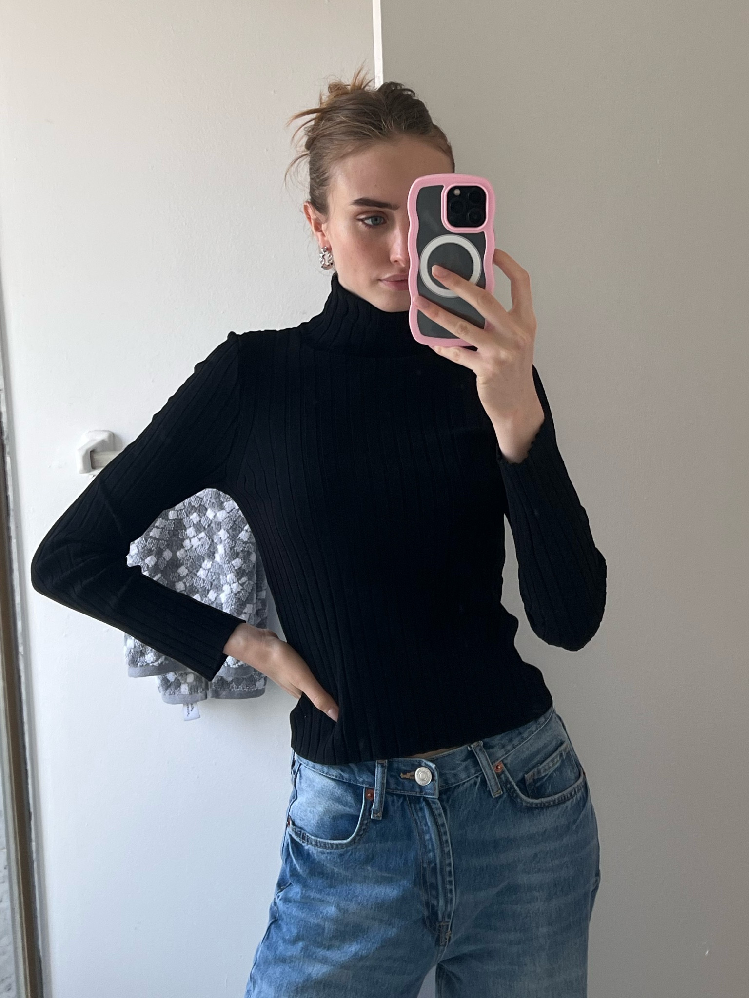 Perfect Basic Long Sleeve Turtleneck for Winter 

#LTKSeasonal #LTKstyletip #LTKfindsunder100