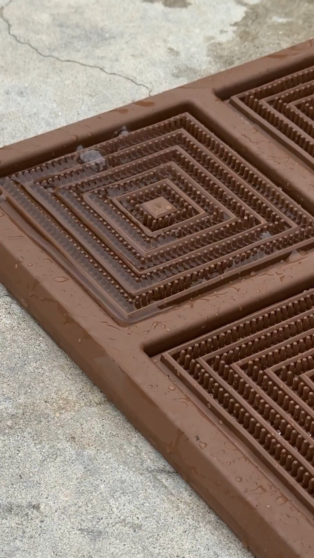 This might be the ultimate door mat 🤎

#LTKHome