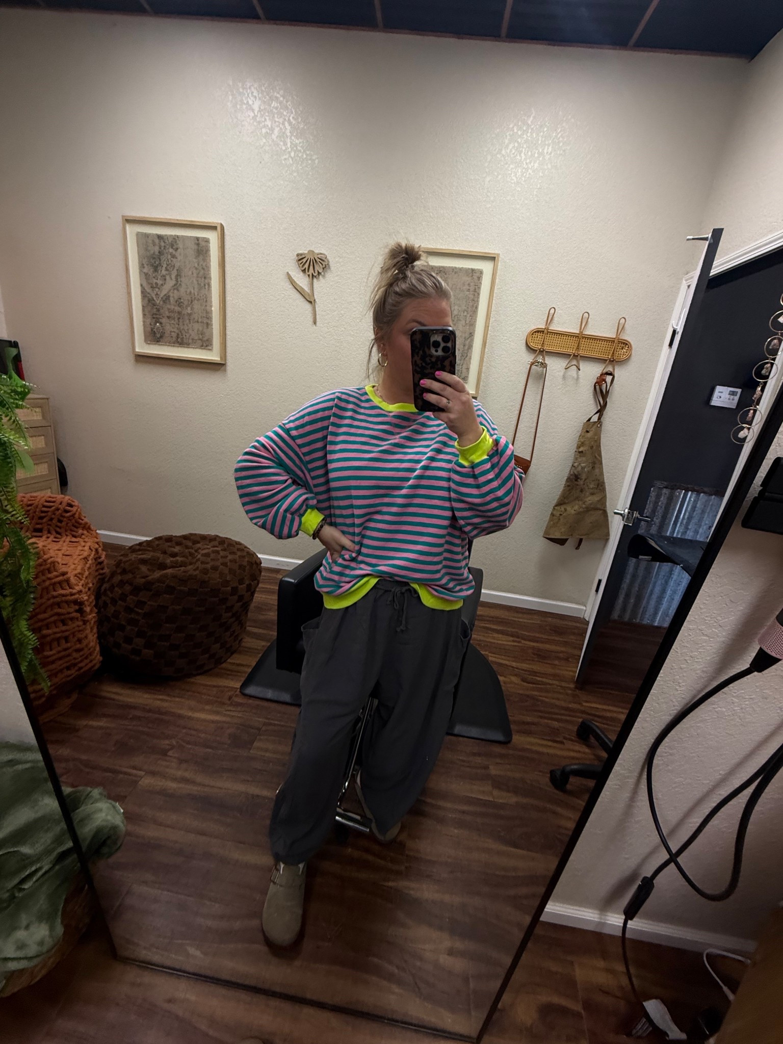 Posting this like my life isn’t low-key falling apart 🫠
Before 8am we found our pet bird Bert had passed and the boys were heartbroken. Add in a really tough parenting moment + a not-so-great behavior report and whew… it’s been a morning.
Still choosing Friday vibes and hoping the rest of today feels lighter. I almost kept Brixton home, but decided being with his friends might be exactly what he needs today 🕊️💛




#LTKdayinmylife #LTKmomlife #LTKootd