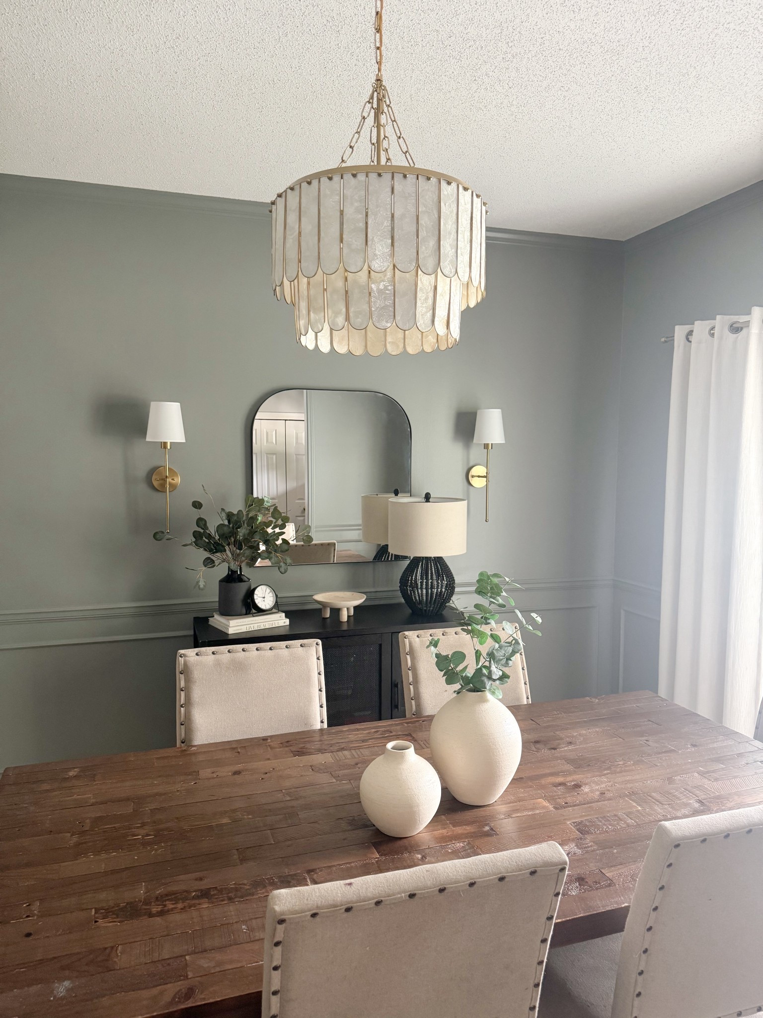 Dining room refresh 🤩 

#LTKSeasonal #LTKHome #LTKStyleTip