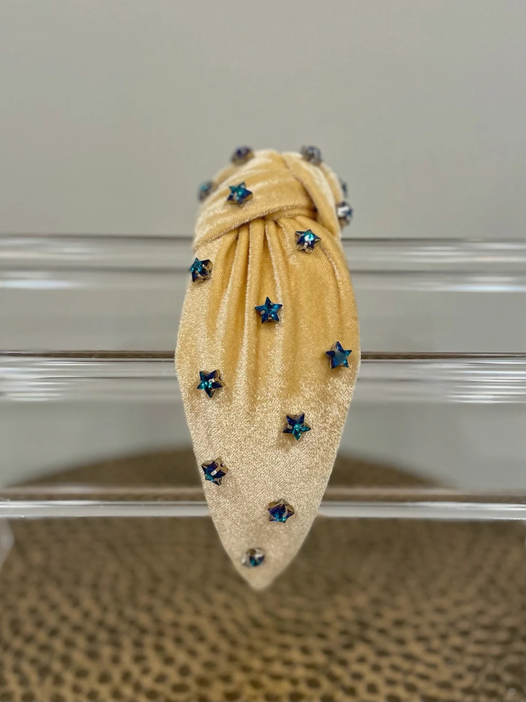 Gold Jumbo Knotted Velvet Headband With Stars - Etsy | Etsy (US)