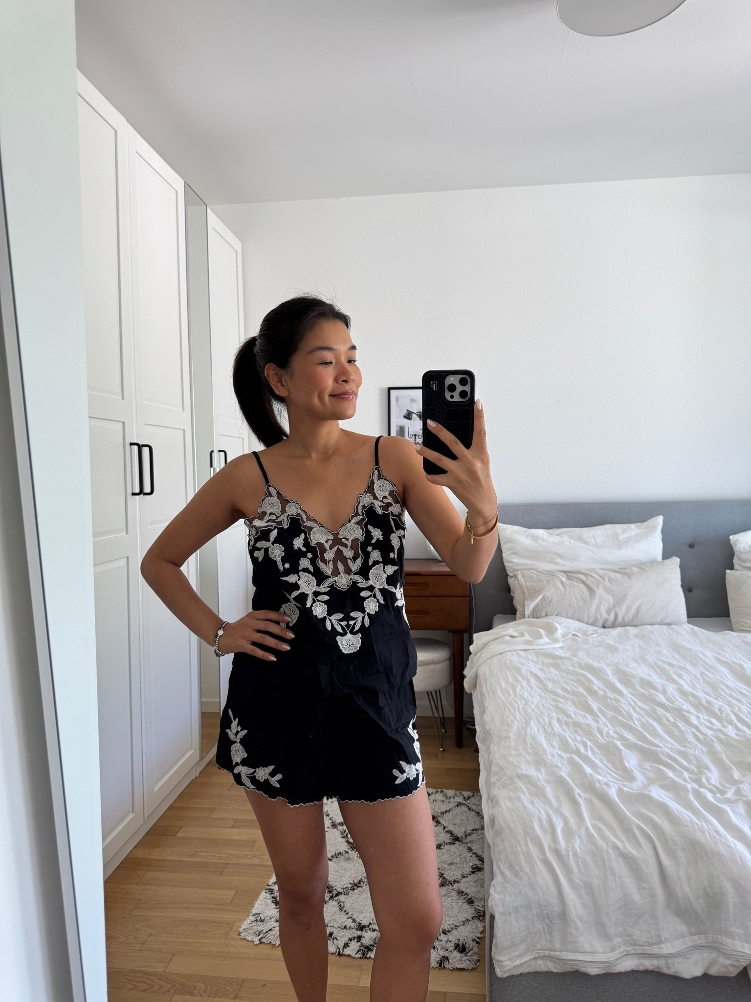 Schwarzer eleganter Sommer Pyjama von H&M 🖤

#LTKdeutschland #LTKeurope #LTKsummer