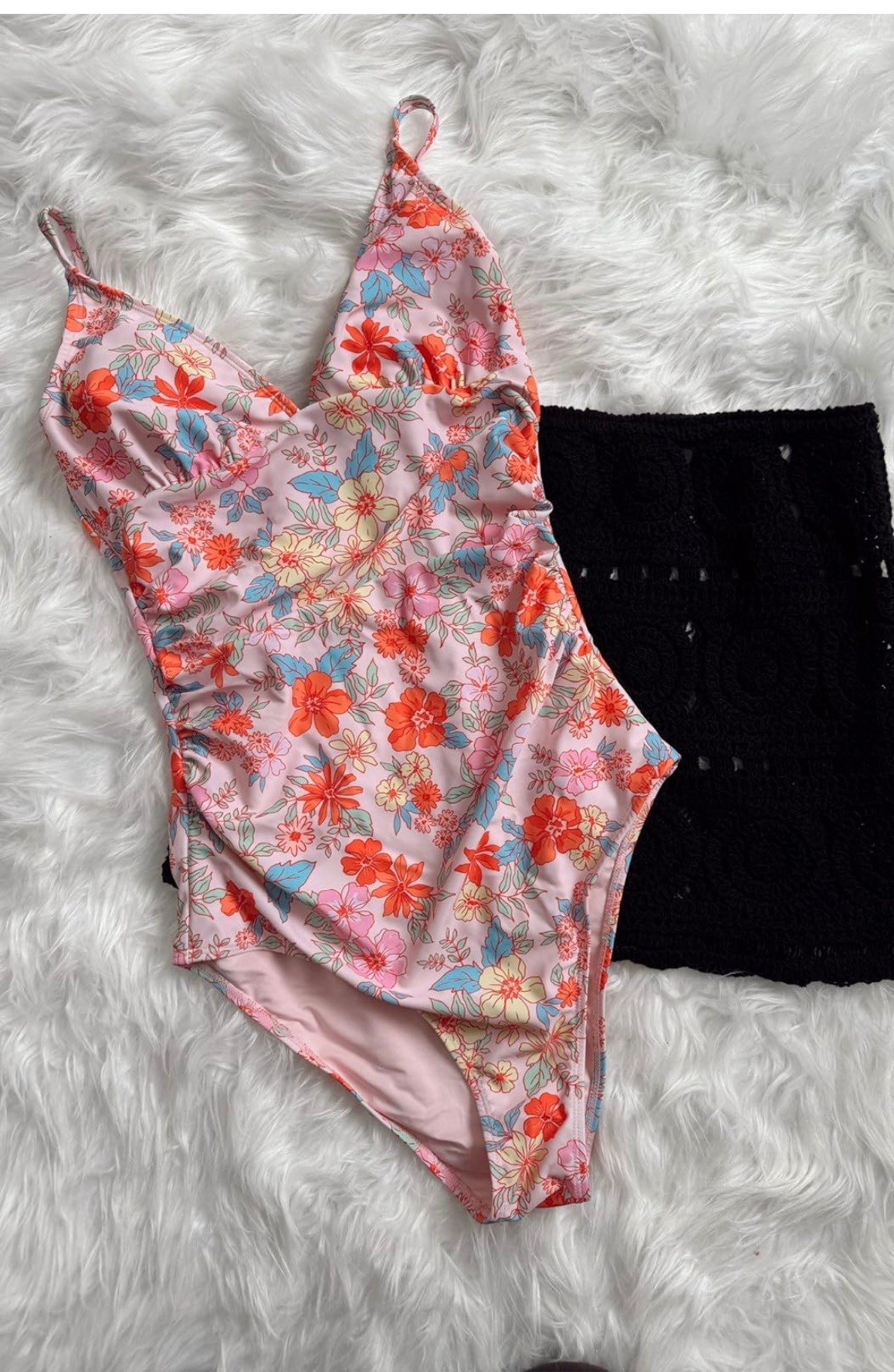 This one piece is so cute!  

#LTKmomlife #LTKgrwm #LTKSwim