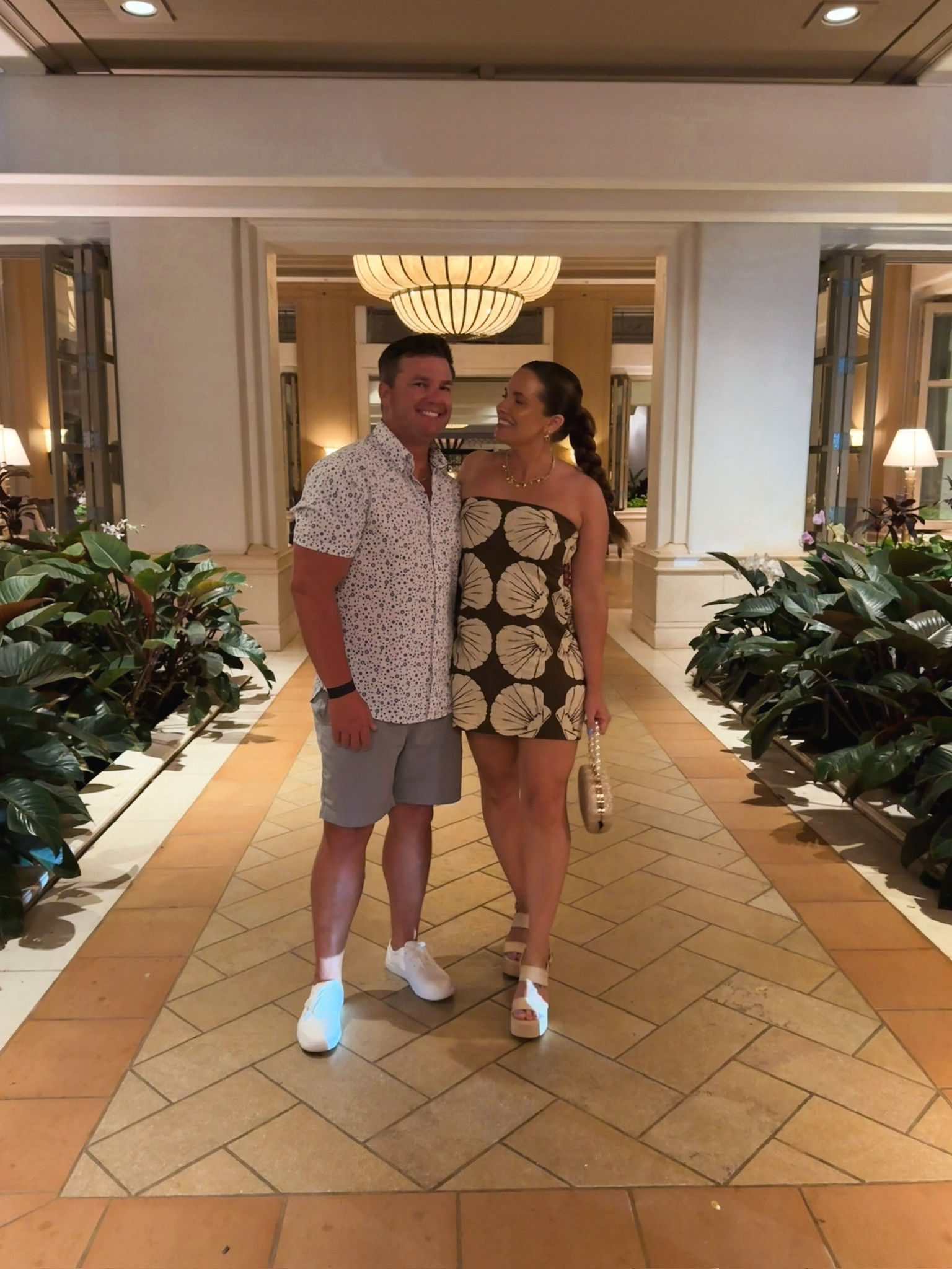 How many shells is too many shells?! This Abercrombie dress is on sale right now!! DENIMAF to save extra!

Abercrombie sale, a&f sale, Abercrombie, dress, mini dress, midi dress, seashell dress, vacation style, sale alert, sale finds, Britt Horton, mom of 3, California

#LTKSaleAlert #LTKFindsUnder50 #LTKFindsUnder100