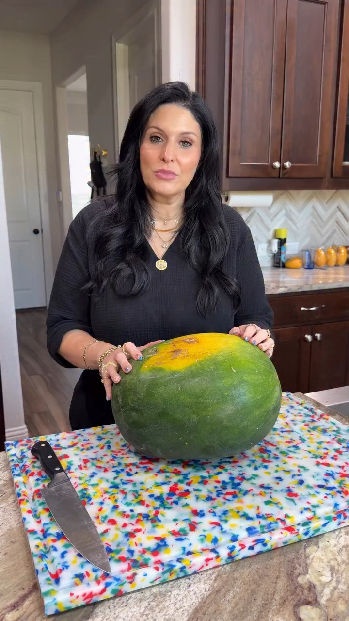 ⭐️OUR 9th WATERMELON⭐️ LET’S SEE HOW WE DID- Y’all told us to try the sun and stars watermelon 🍉 #watermelon #texas #eastcoast #crunchy #juicy