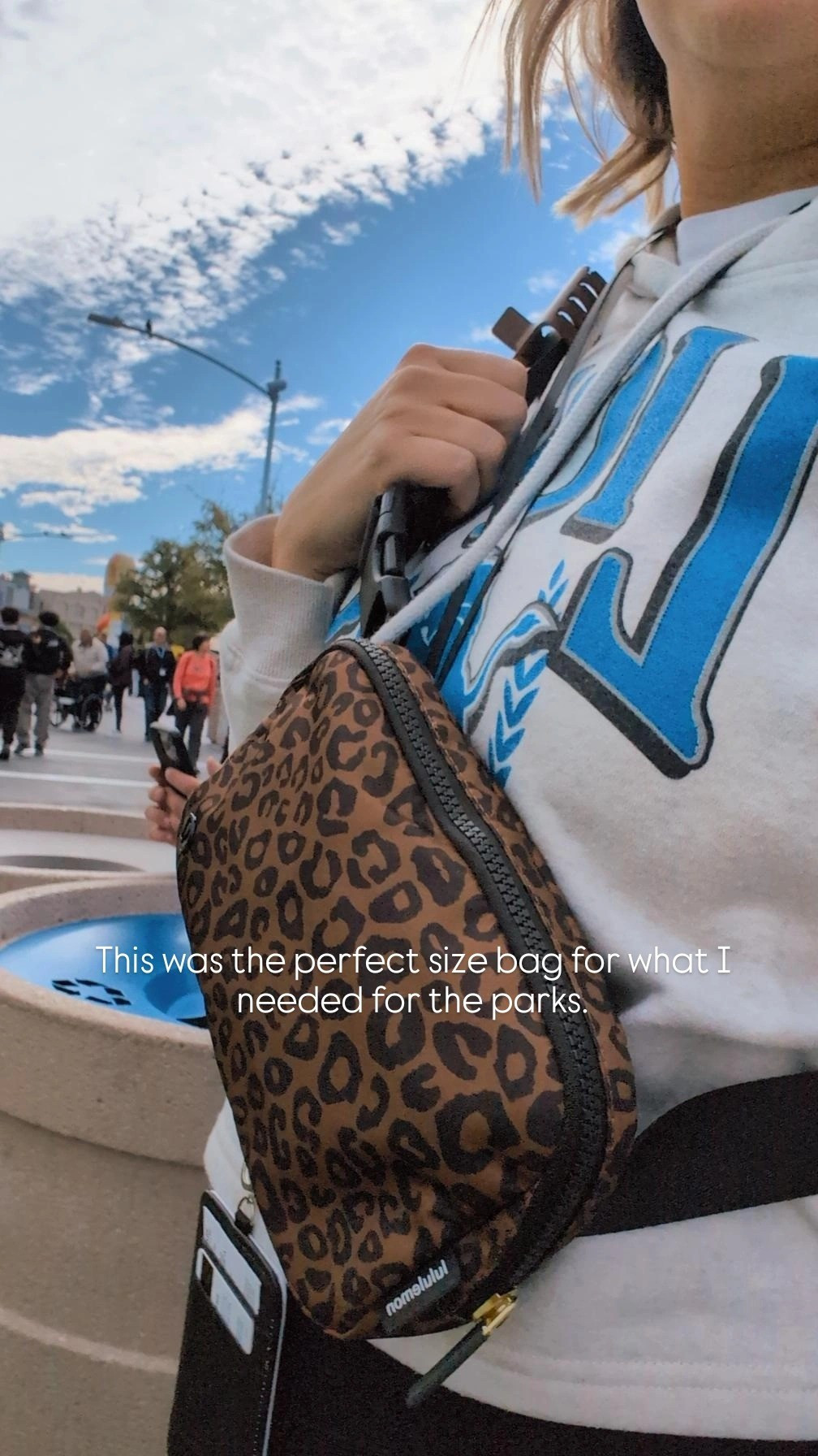 Perfect size for everything I needed for a day at Universal! 

#LTKTravel #LTKFindsUnder50 #LTKmomlife