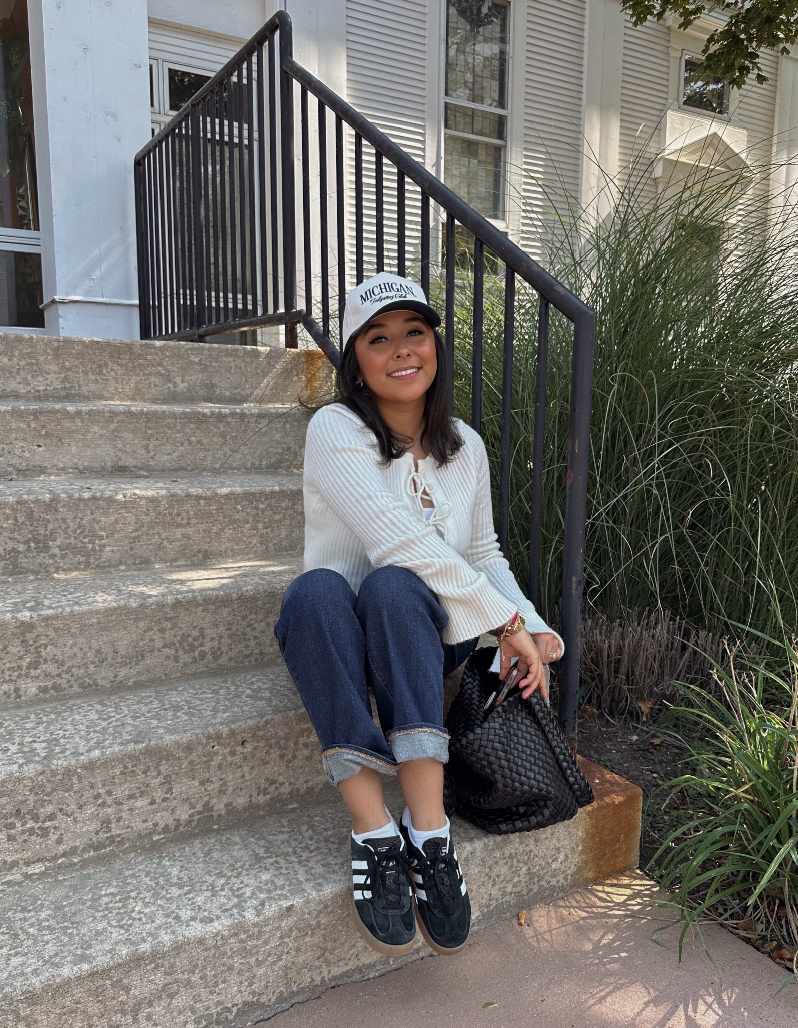 Fall Season: cozy sweaters, tailgate weekends, and pumpkin everything 🍂🧡☕️ 

#LTKSeasonal #LTKShoeCrush #LTKFindsUnder50