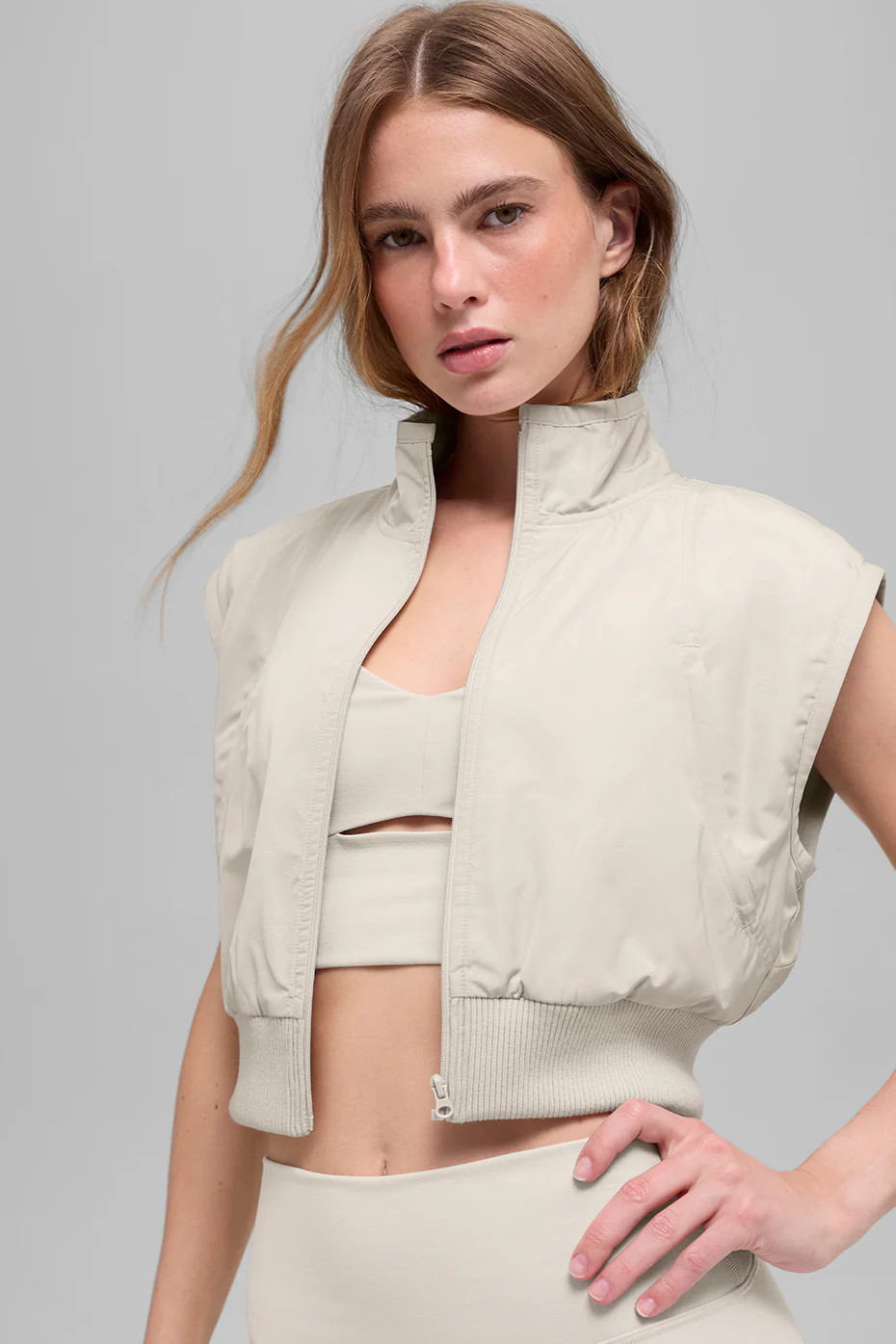 ALO | In Motion Vest in Bone Beige, Size: Medium | Alo Yoga (US)