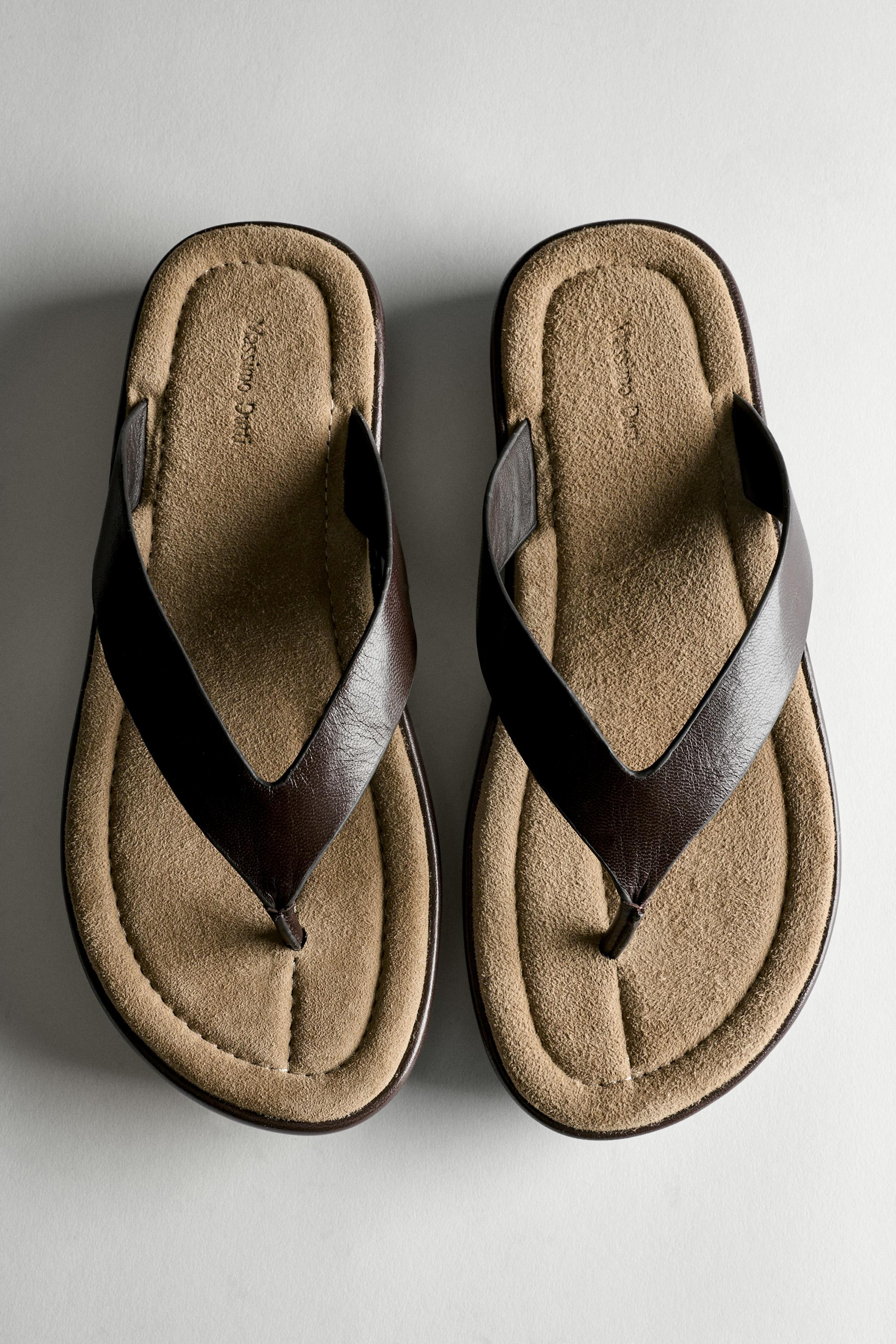 Plateau\u2011Sandale aus Leder | Massimo Dutti DE