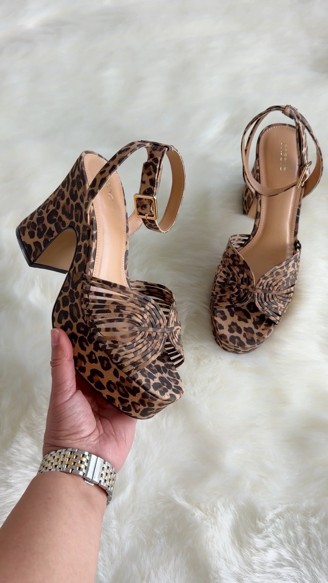 Aren’t these leopard print platform heels so fun for fall outfits?! The perfect pop of animal print to add to any outfit that will make a fun statement in your fall wardrobe!

#LTKOver40 #LTKSeasonal #LTKootd
