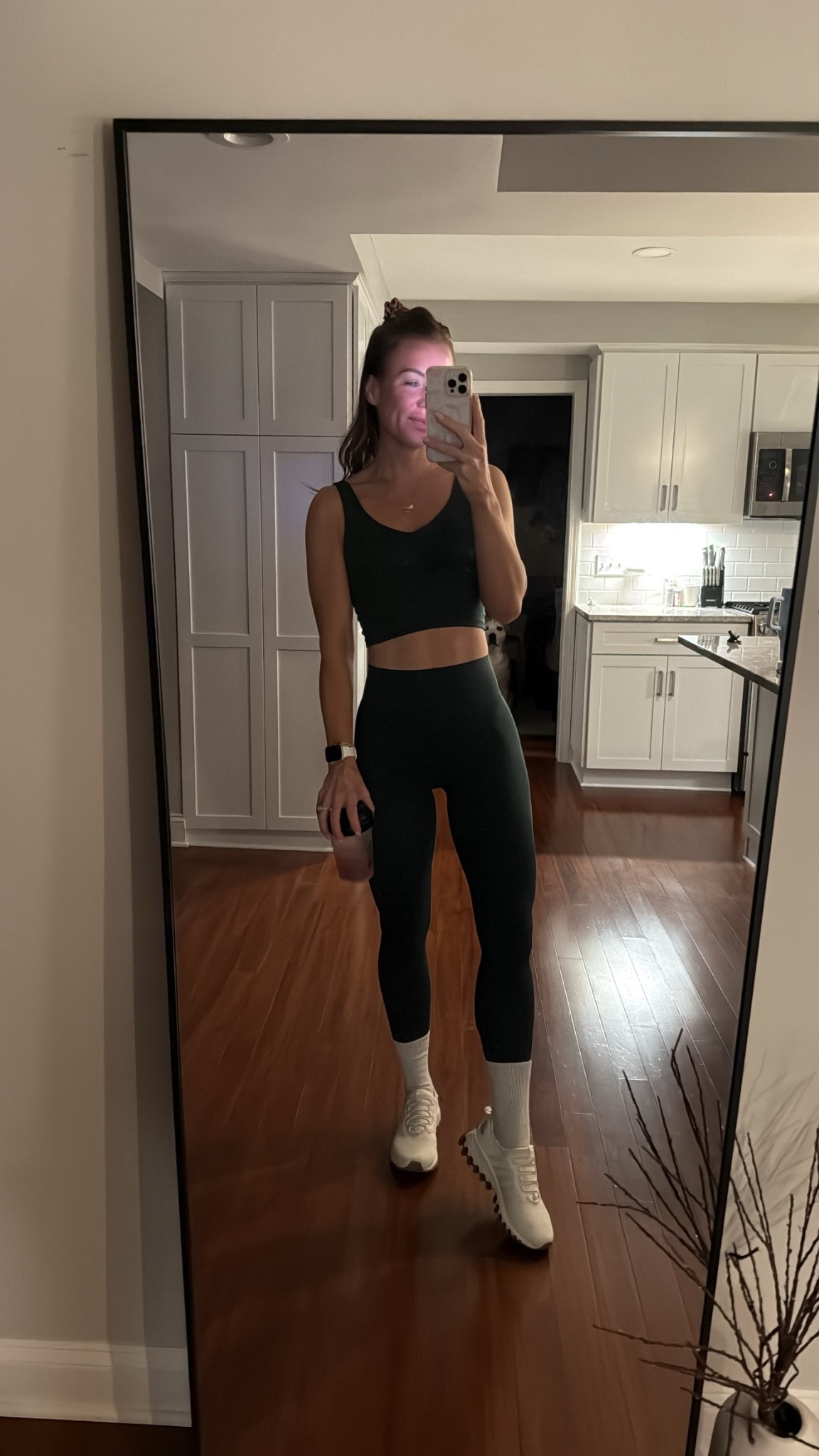 Monday morning workout outfit💚

#LTKootd #LTKfitnessgoals #LTKmomlife