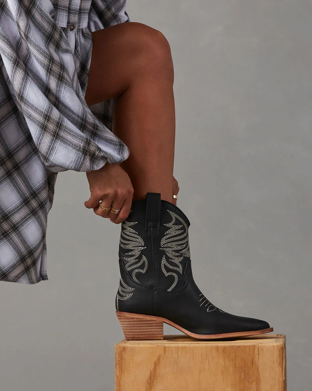 Barry Western Low Heeled Bootie | VICI