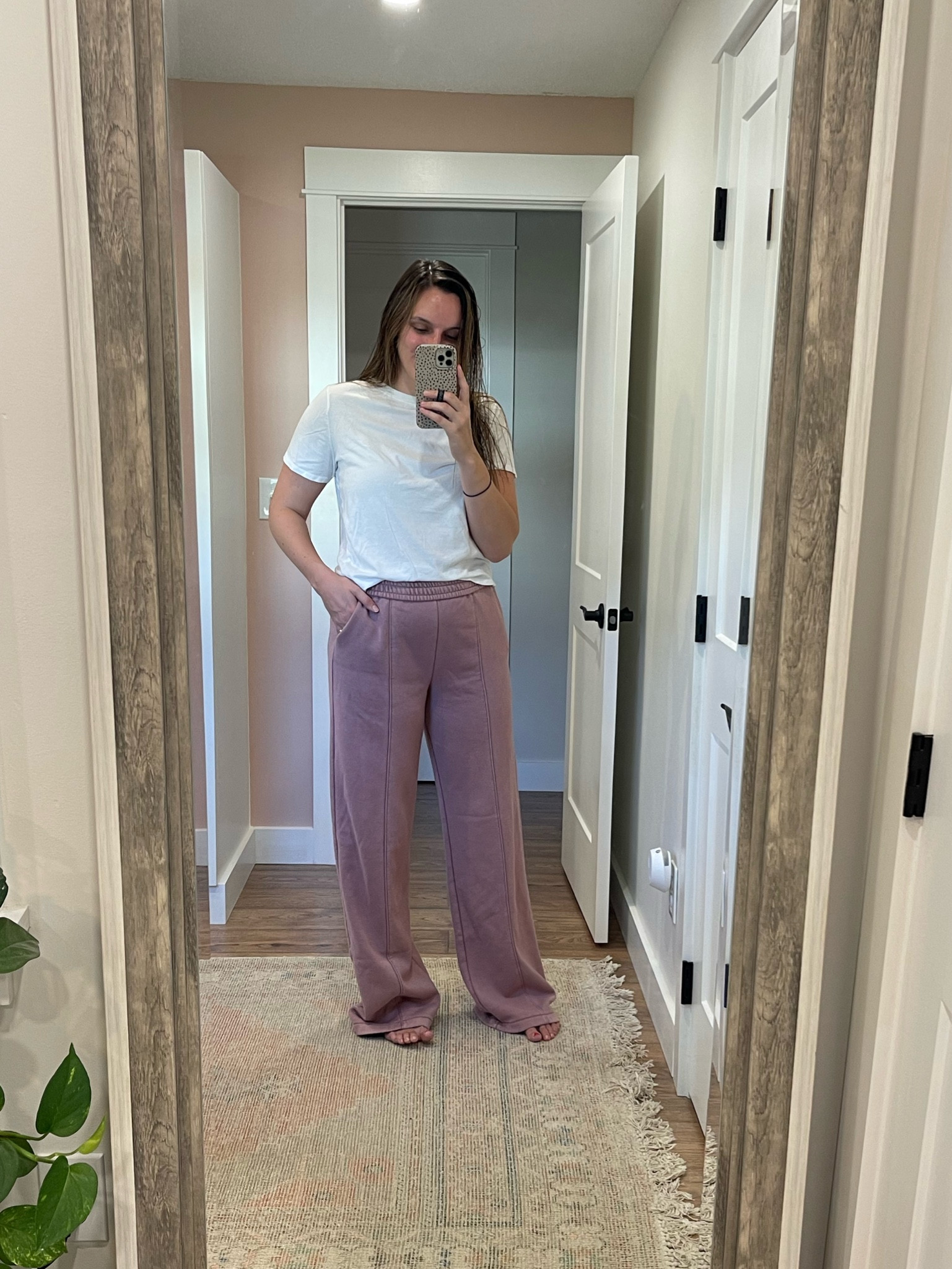 Postpartum is hard 😅 comfy clothes are the key to keeping my sanity! 😆 these comfy sweats from Gap are amaze- and the entire site is 40% off! Linking these and some other cozies 🫶🏻

#LTKStyleTip #LTKCyberWeek #LTKFindsUnder100
