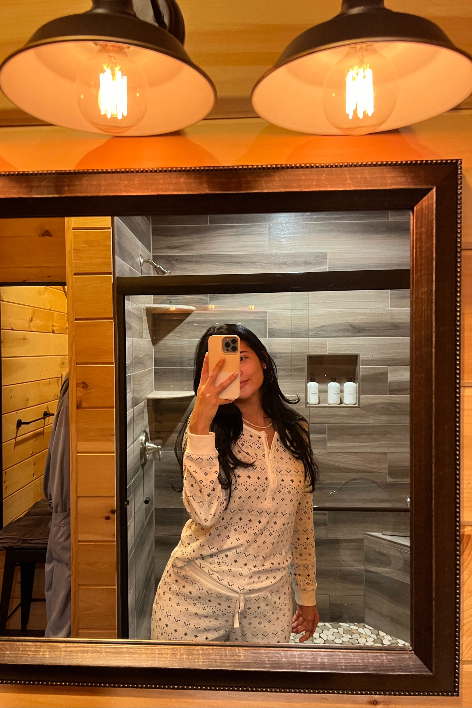#matchingpajamas 🤍

#LTKHoliday #LTKGiftGuide #LTKHome