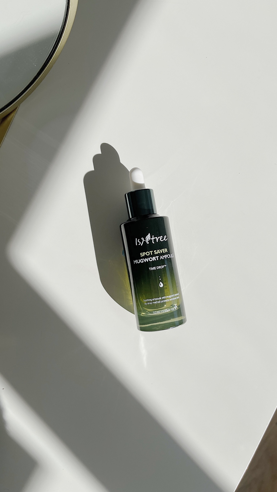 Un sérum puissant enrichi en armoise, qui apaise, nourrit et renforce les peaux fatiguées ou endommagées 🌿

#LTKeurope #LTKbeauty #LTKunder50