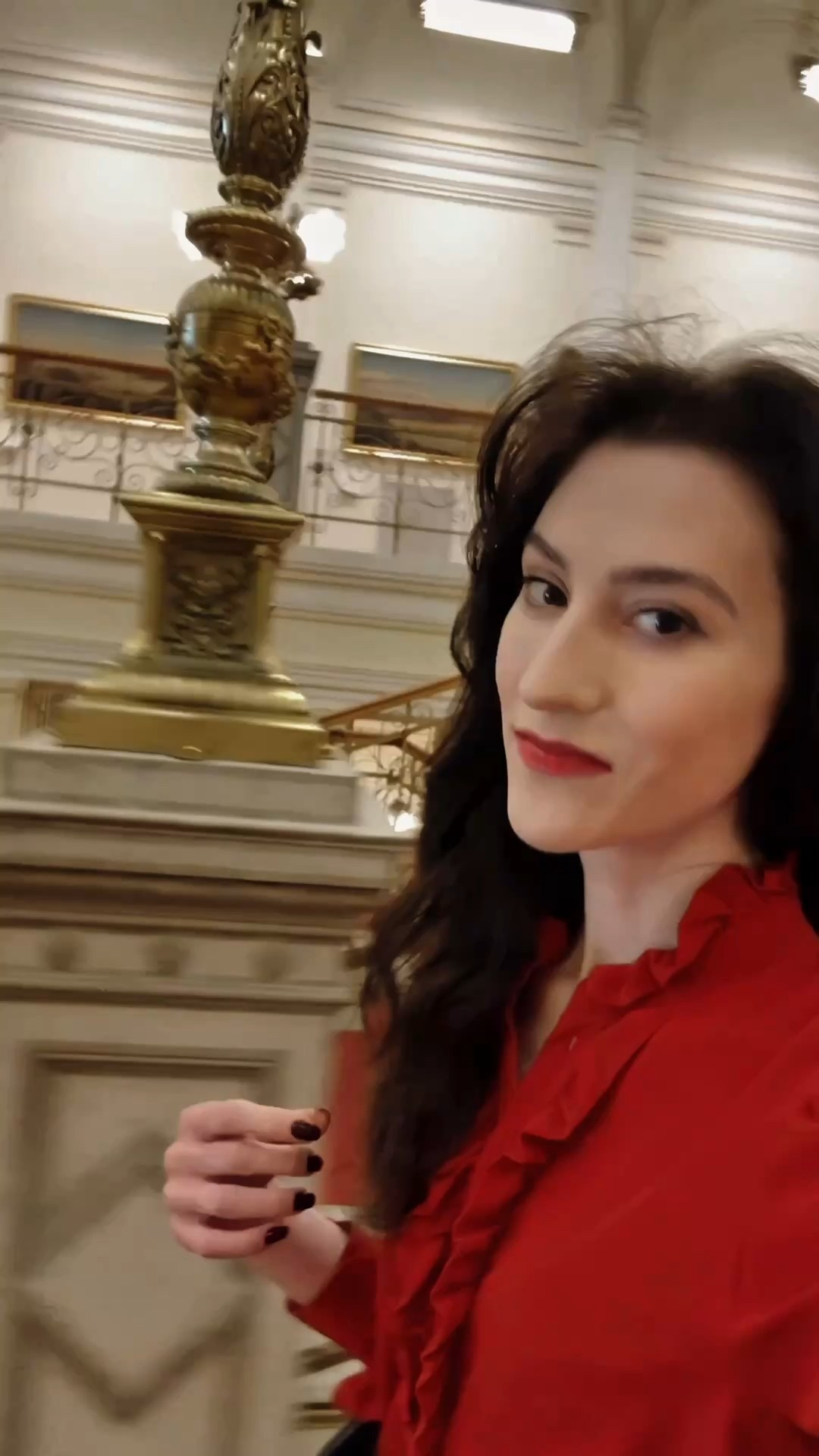 Fall outfits, autumn outfit, Valentine’s Day outfits, Valentines day outfits, art gallery outfit, museum outfit, shorts, tweed shorts, blouse, ballet flats, boujee

#LTKValentine #LTKootd #LTKdayinmylife