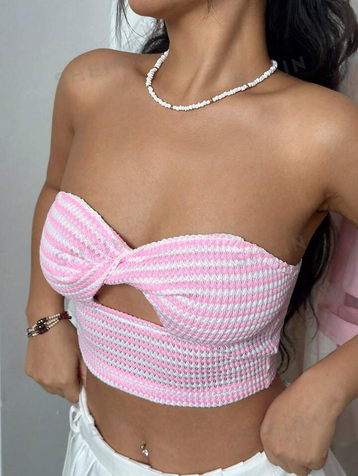 SHEIN Qutie Women's Color Block Strapless Twist Knot Cut Out Top | SHEIN