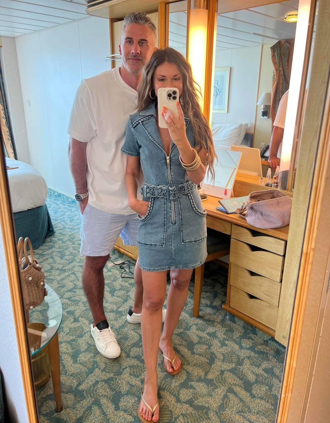 Xs//5’1

20% off w code HAPPY20

#LTKPetite #LTKSaleAlert #LTKspring