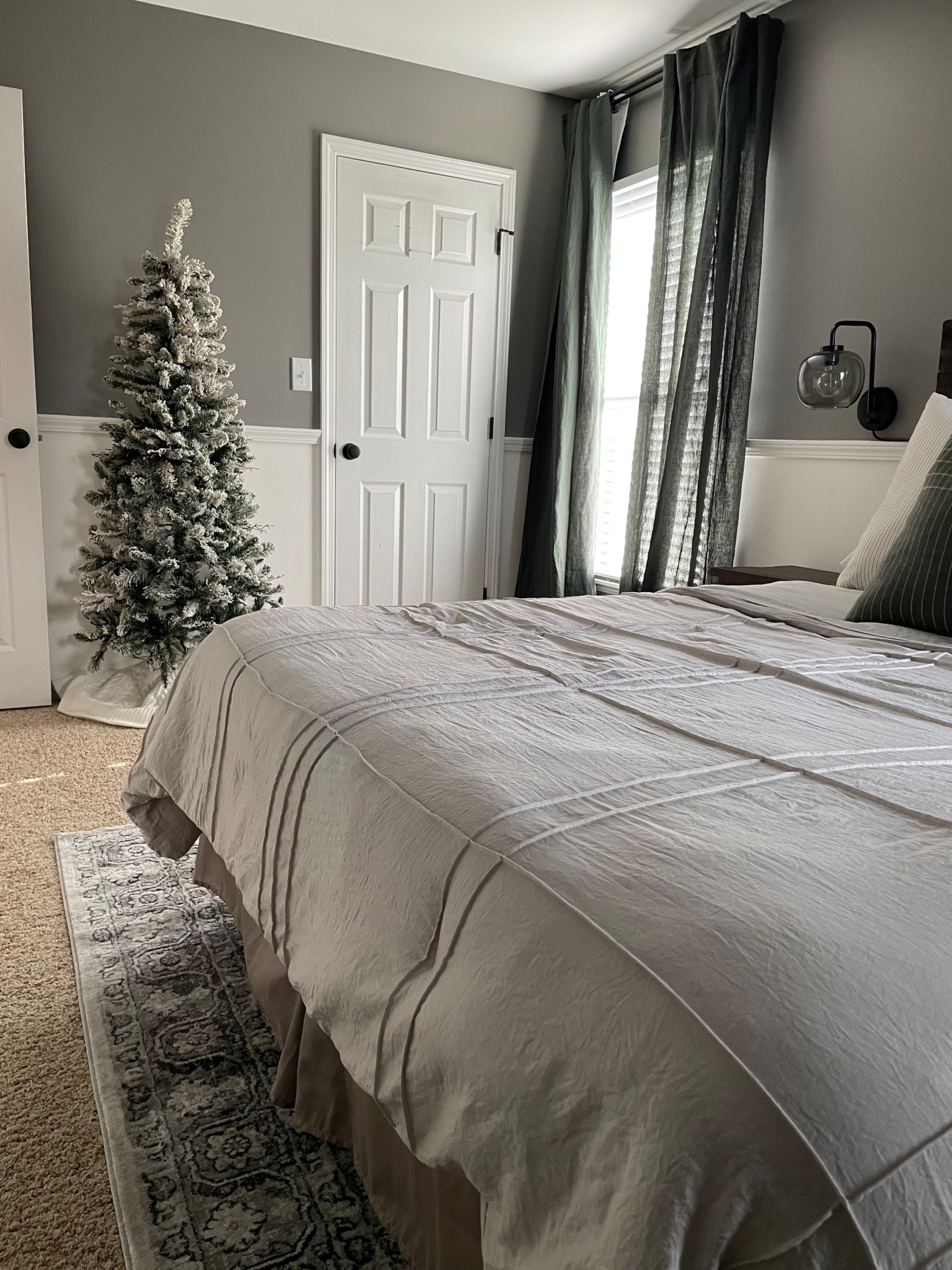 Add a half tree to your guest room. It’ll be the best way to get your guests in the holiday spirit 

#LTKHoliday #LTKHome