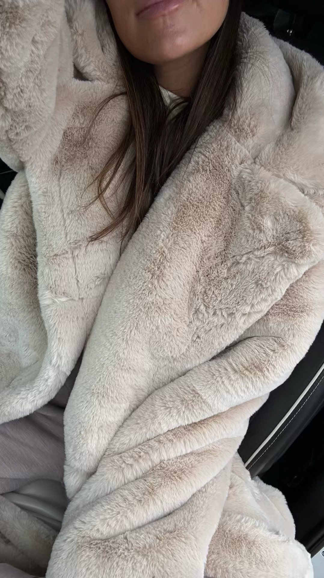 My faux fur coat from Abercrombie is on sale for $100!! Selling out fast!

Abercrombie coat, faux fur jacket, white faux fur, long coat, winter coat, casual outfit, winter outfit, lounge outfit, neutral outfit, travel outfit, Abercrombie sale, Christine Andrew 

#LTKWatchNow #LTKFindsUnder100 #LTKSaleAlert