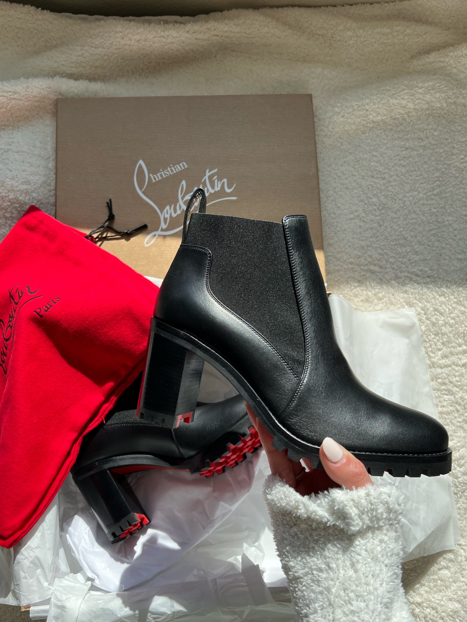 Best part about these Louboutins is they are comfortable!! 🤯 



#LTKshoecrush #LTKworkwear #LTKstyletip