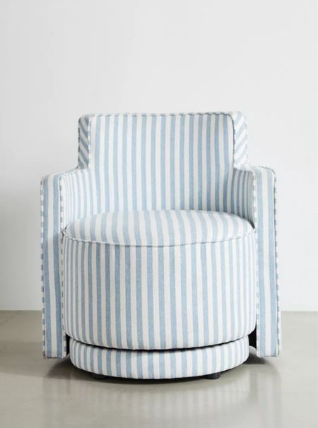 The cutest striped swivel chair that ever existed for under $500 😍



#LTKstyletip #LTKsalealert #LTKhome