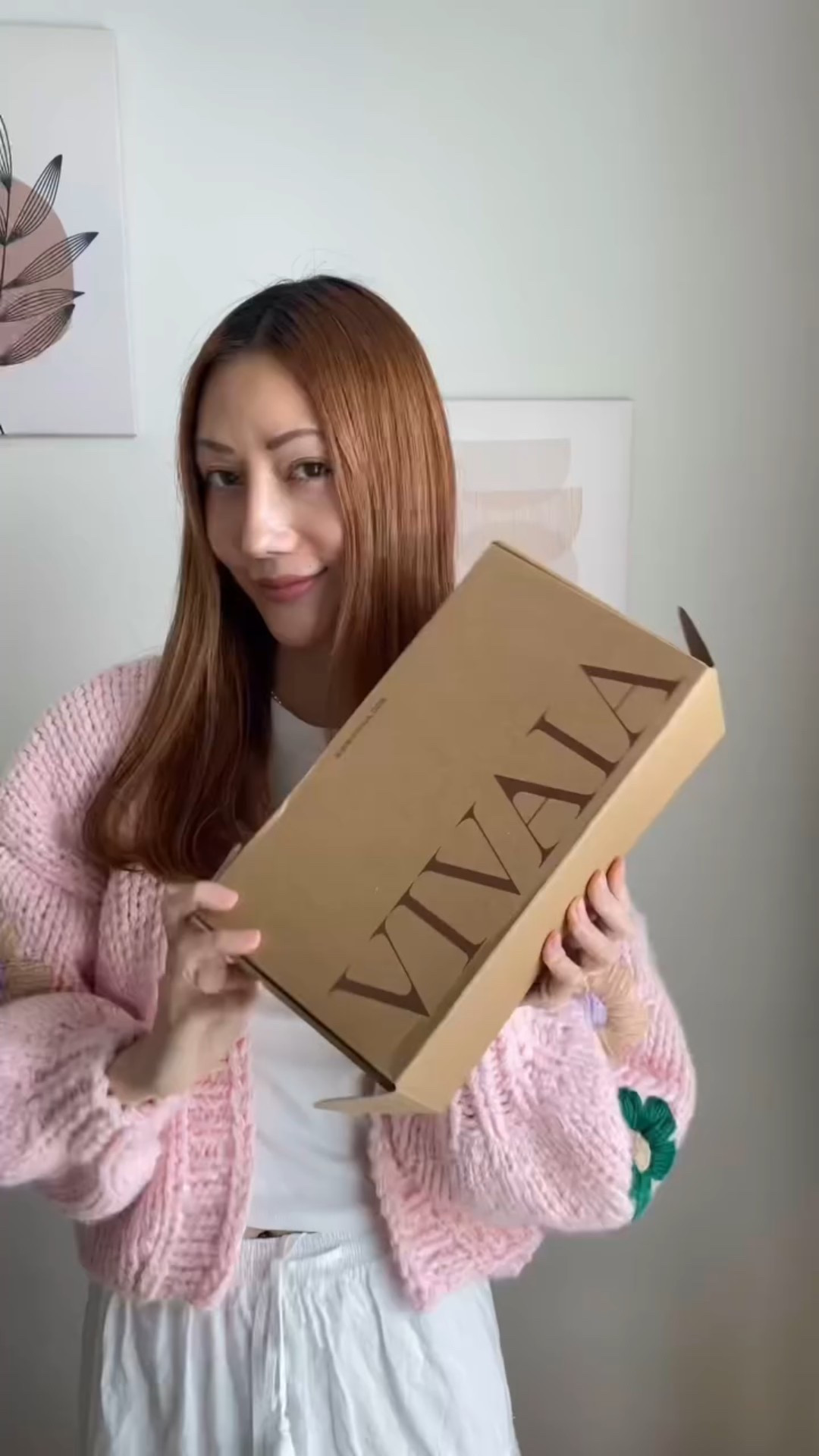 Did someone say Balletcore? 🩰💕
Wearing Cristina Sneakerina by @vivaia_official They are so pretty and comfortable even Bella Hadid is a big fan (wore twice). 
.
.
#vivaia #vivaiachallenge #bellahadid #bellainvivaia #sneakerina #balletcoreaesthetic #balletcore #softgirlaesthetic #pinkgirly