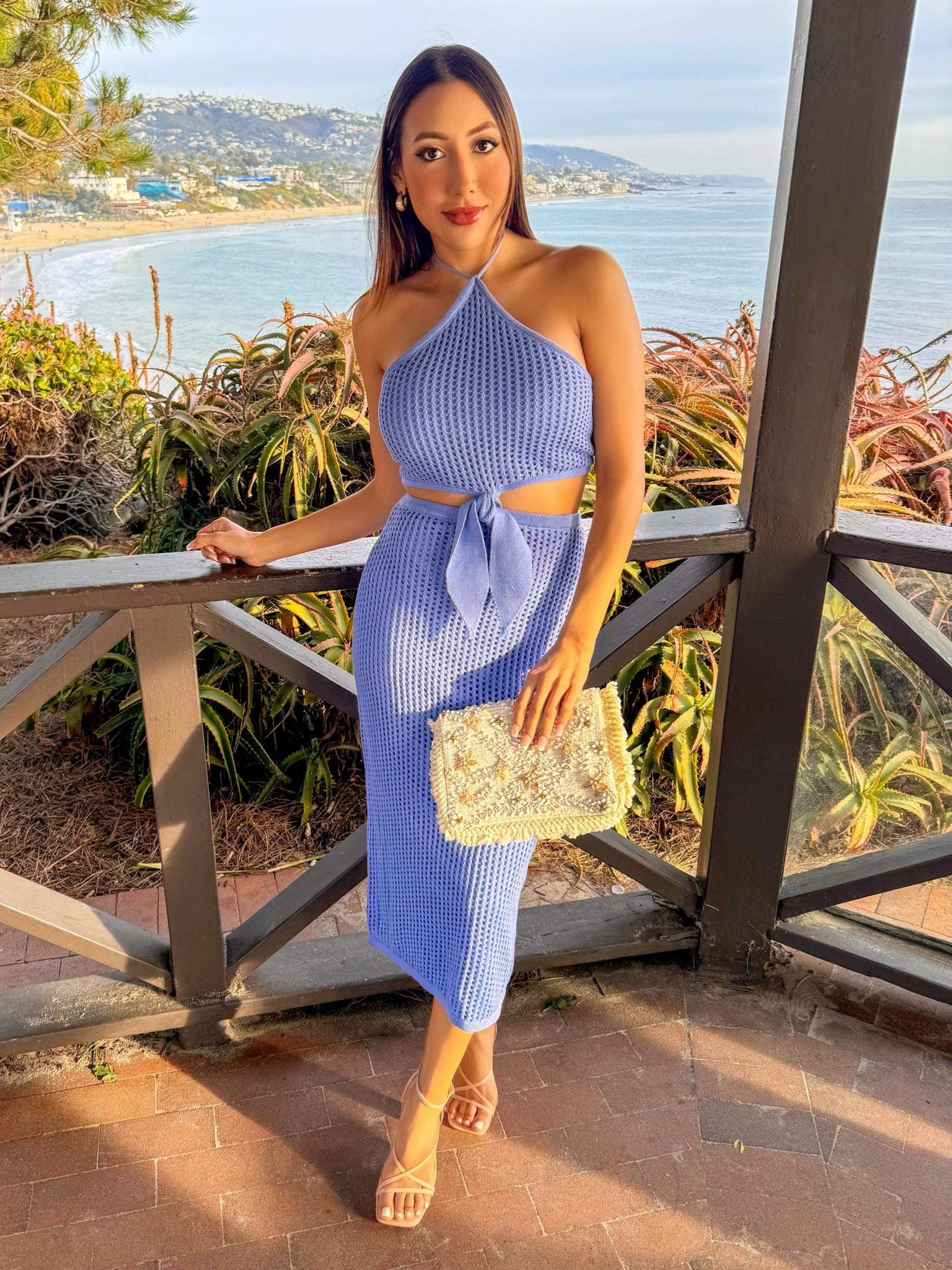 Vacation vibes just got a whole lot cuter with @Lulus! 🌴✨ These dresses are perfect for any getaway. 

I’m wearing a size XS in the dress 
🩵



#LTKPetite #LTKSeasonal #LTKStyleTip