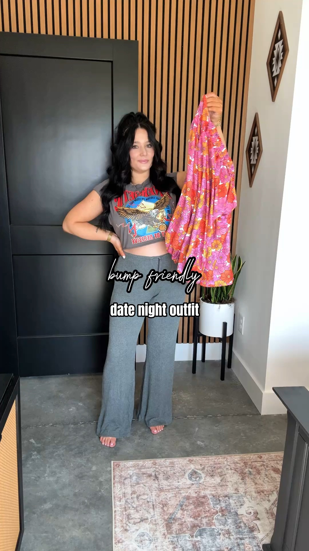Date Night Outfit 💕🧡

Romper - small (not maternity, but worked well with my third trimester bump!)

The cutest bump friendly summer romper! Love this pink & orange color combo. 😍

#LTKootd #LTKBump