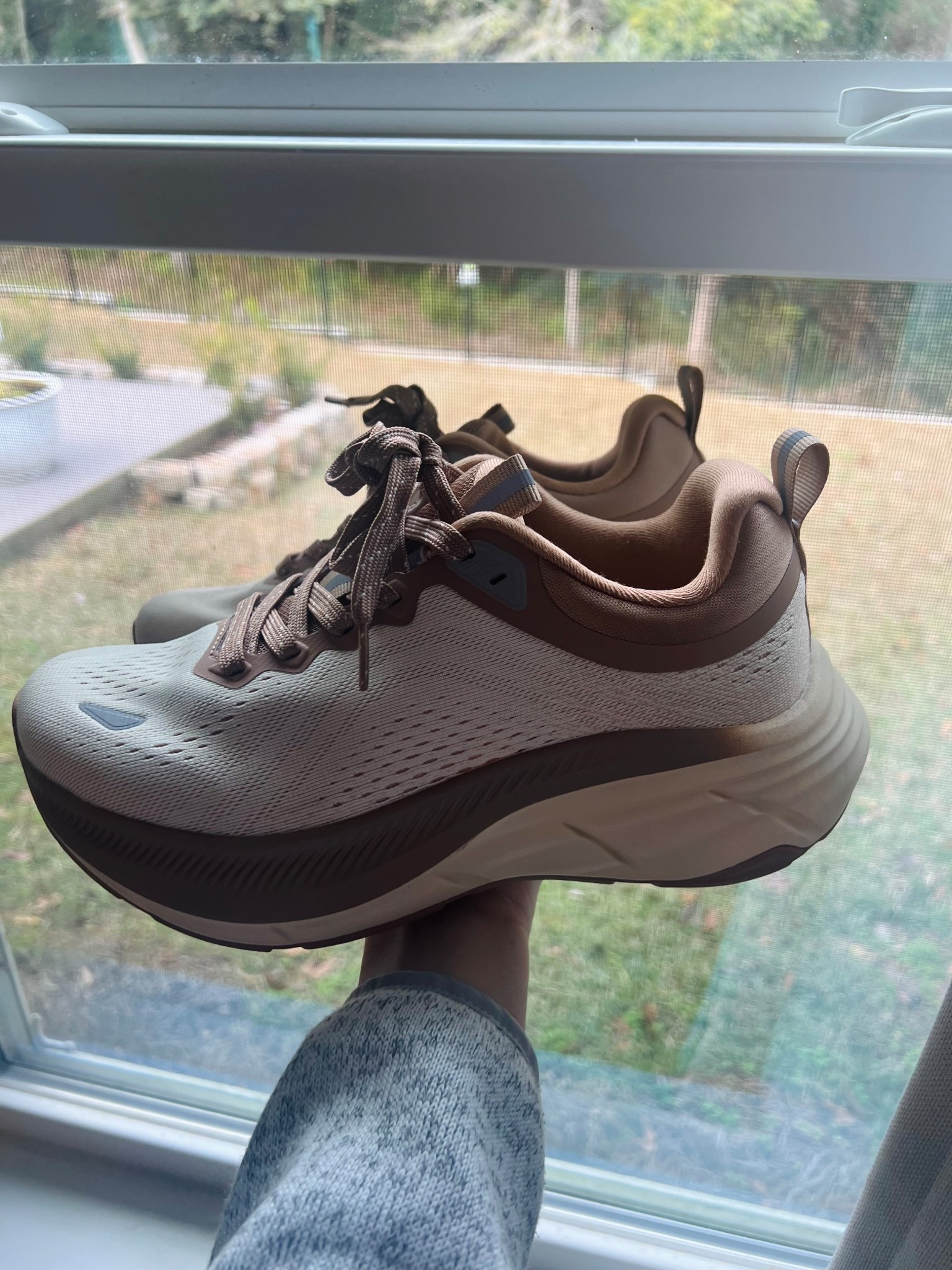 Absolutely loving my new tennis shoes! Great dupe for hoka, feels like I’m walking on a cloud 🤍
women’s tennis shoes/ walking shoes/ running shoes/ athletic shoes/ Nortiv/ amazon find 

#LTKmomlife #LTKActive #LTKFindsUnder100