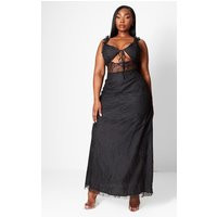 Plus Black Lace Tie Front Bust Detail Maxi Dress | PrettyLittleThing UK