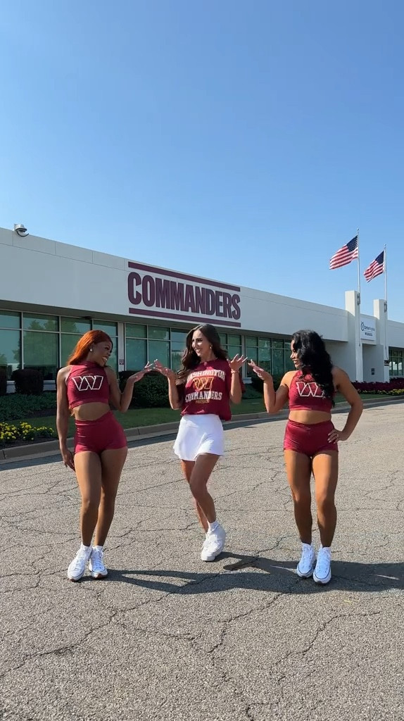 I’ve been wearing this tennis skirt all summer! So comfortable and goes with everything! I’m wearing a size small  

#LTKStyleTip #LTKActive #LTKVideo