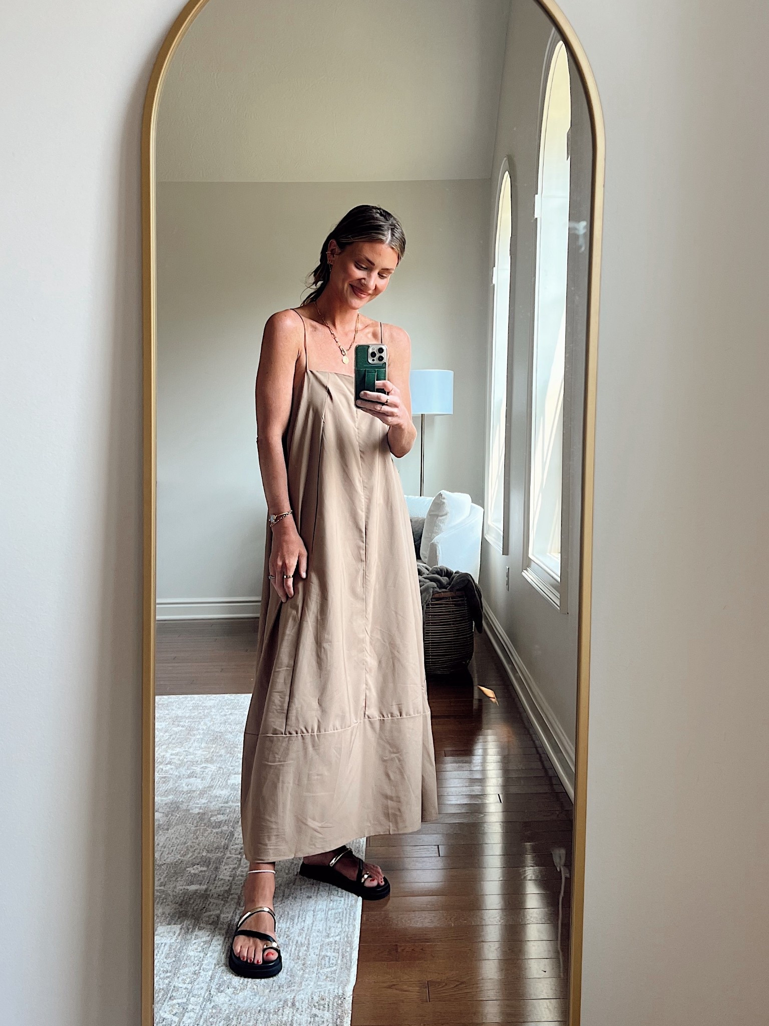 Another Amazon find! 

Dress/summer/transition outfit/ flowy/ casual/outfitts

#LTKFindsUnder100 #LTKFindsUnder50 #LTKSeasonal