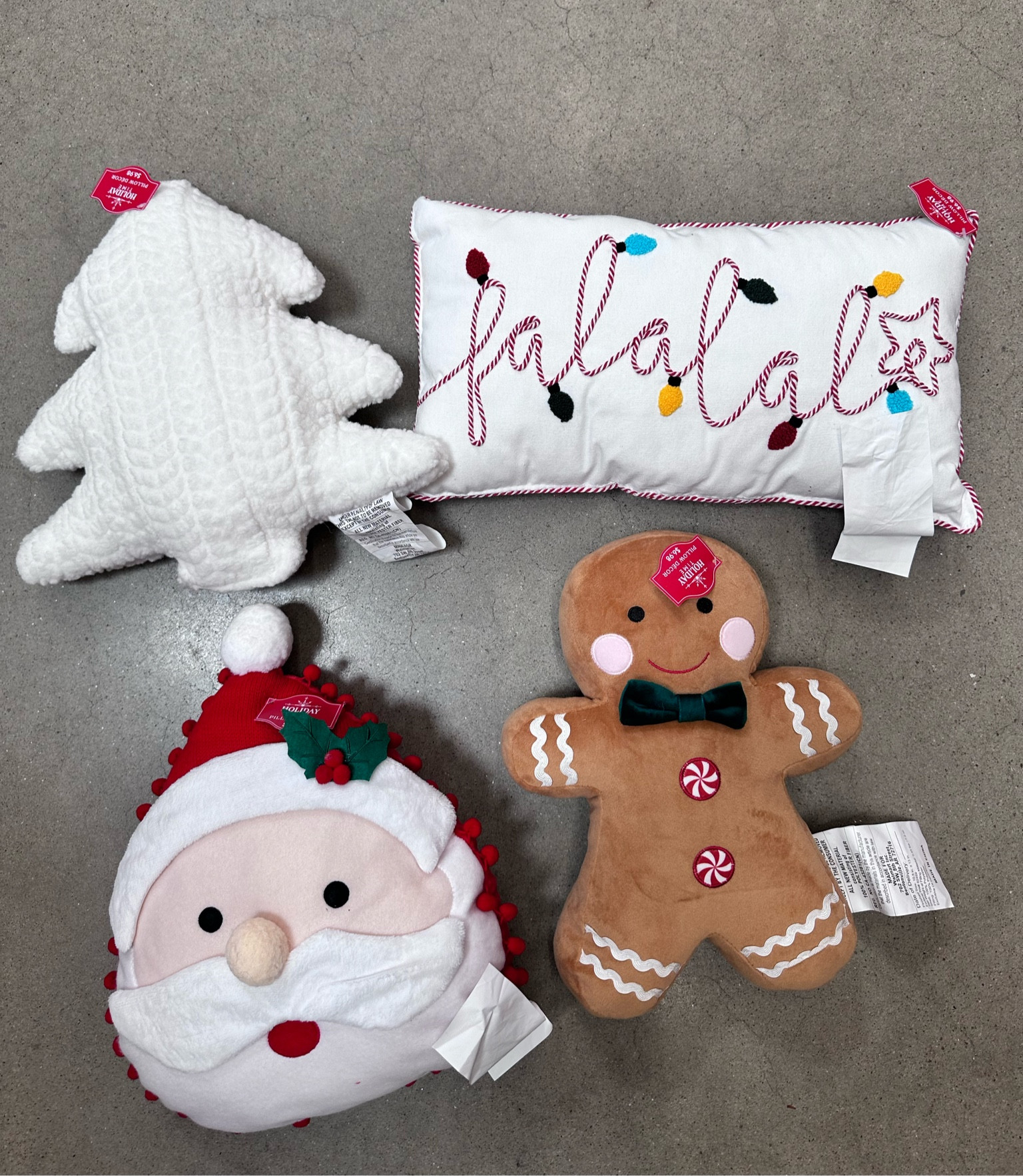 New $6.98 decorative Christmas pillows from Walmart!






#walmart #walmartfinds #walmarthome #christmas #christmaspillows #gingerbreadman #santa #christmastree #holidays #holidaydecor #xmas #christmasfinds #walmartfashion

#LTKHolidaySale #LTKSeasonal #LTKHoliday