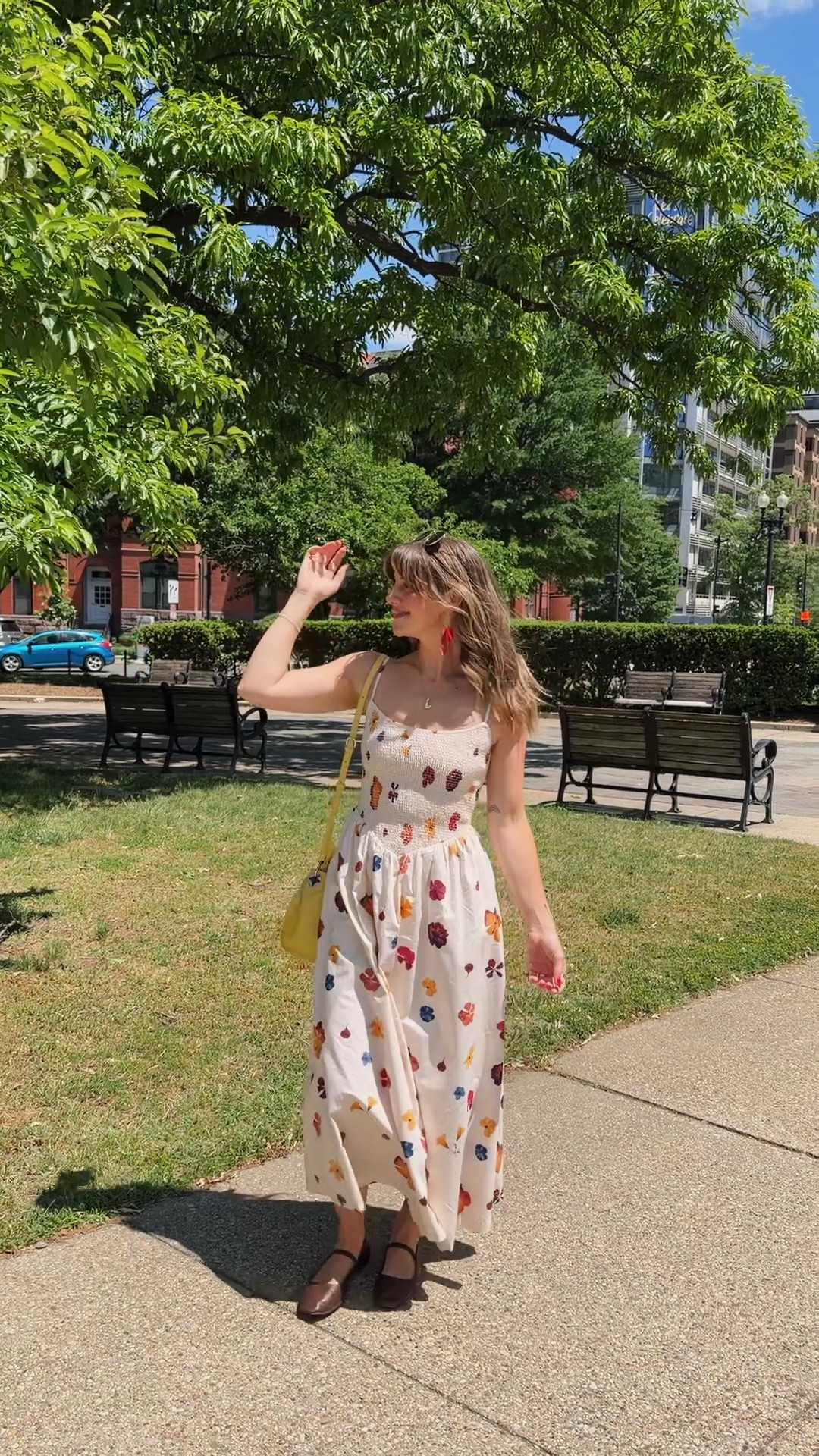 Dress is on sale plus 15% off with code AFSUMMER !