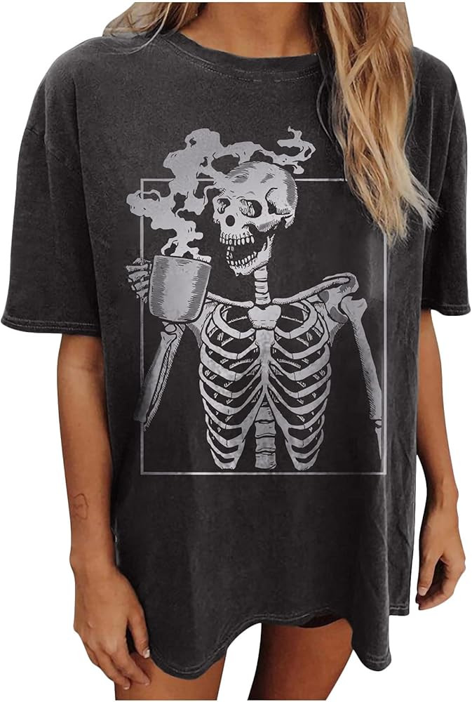 Vintage Graphic Tee Shirts for Womens Summer Short Sleeve Crewneck Tops Oversized Tshirts Trendy ... | Amazon (US)