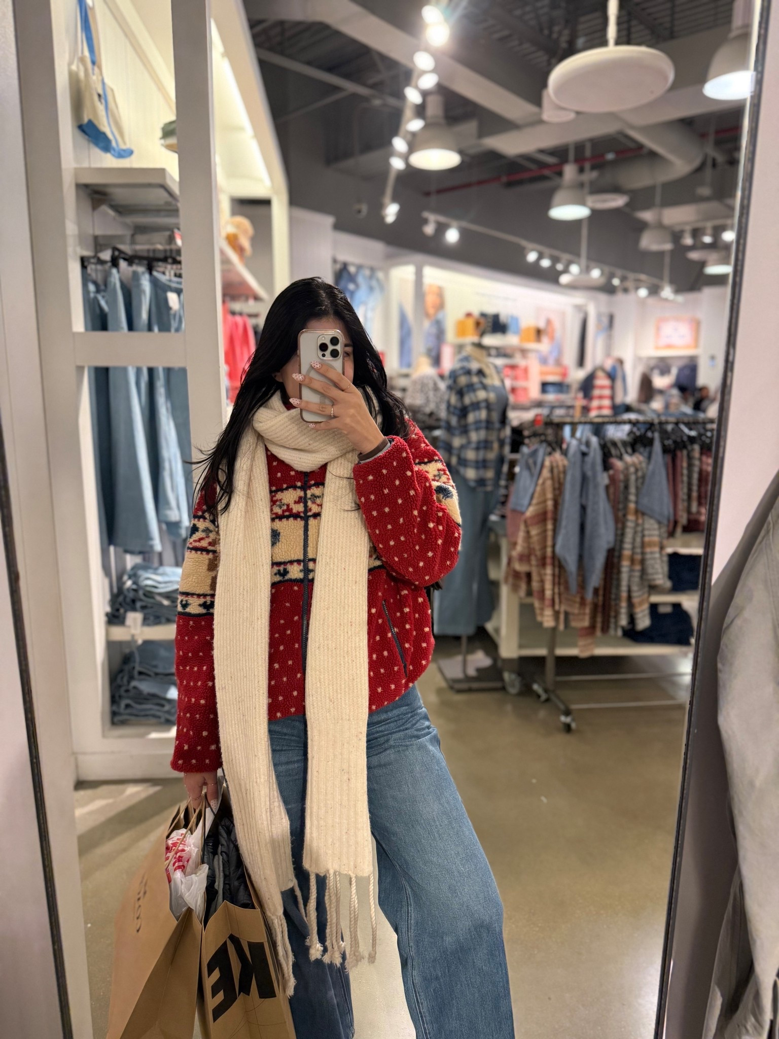 Comfy OOTD 🤭✨



#LTKHoliday #LTKMidsize #LTKSaleAlert