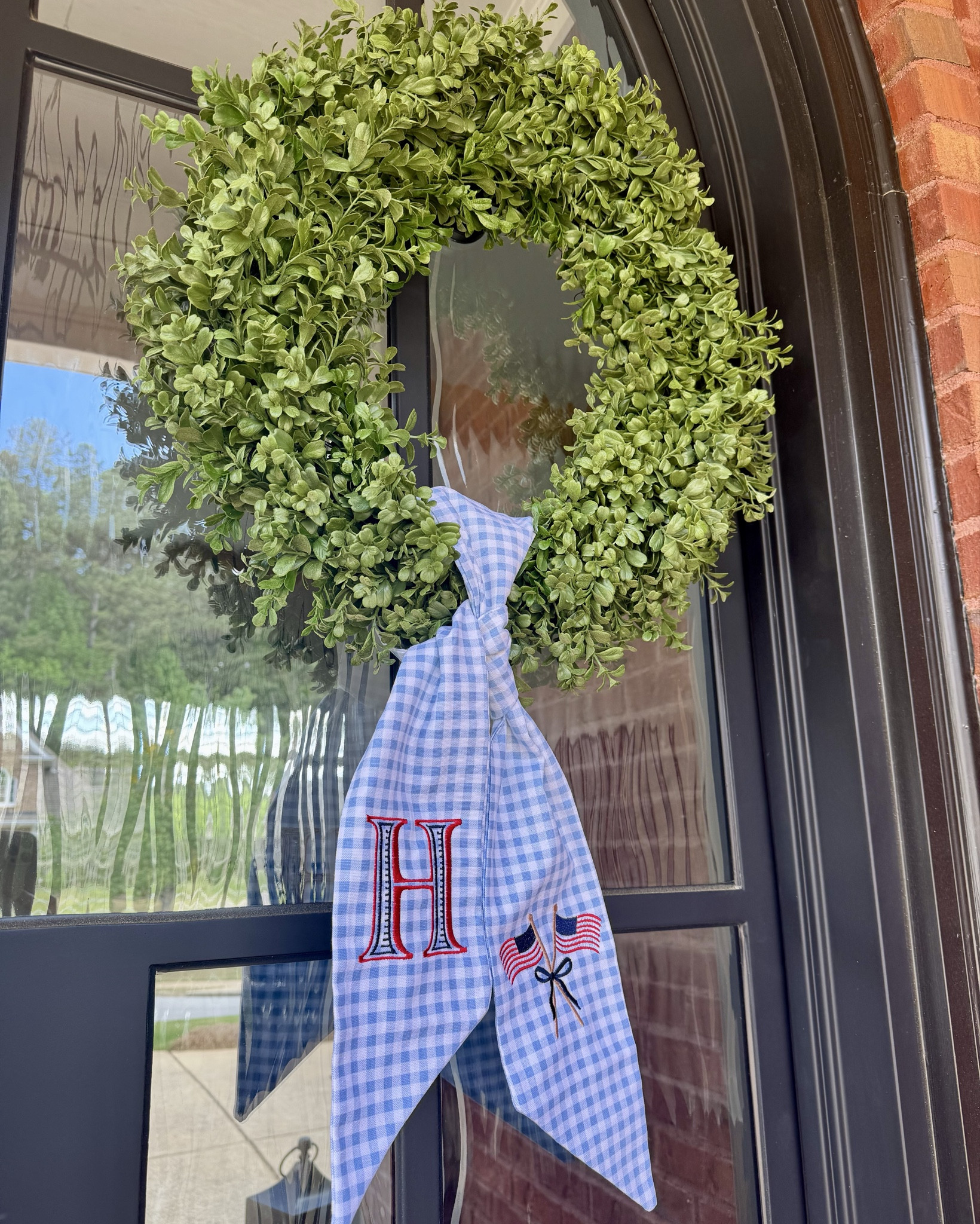 This adorable sash is only $37 😍✨🇺🇸