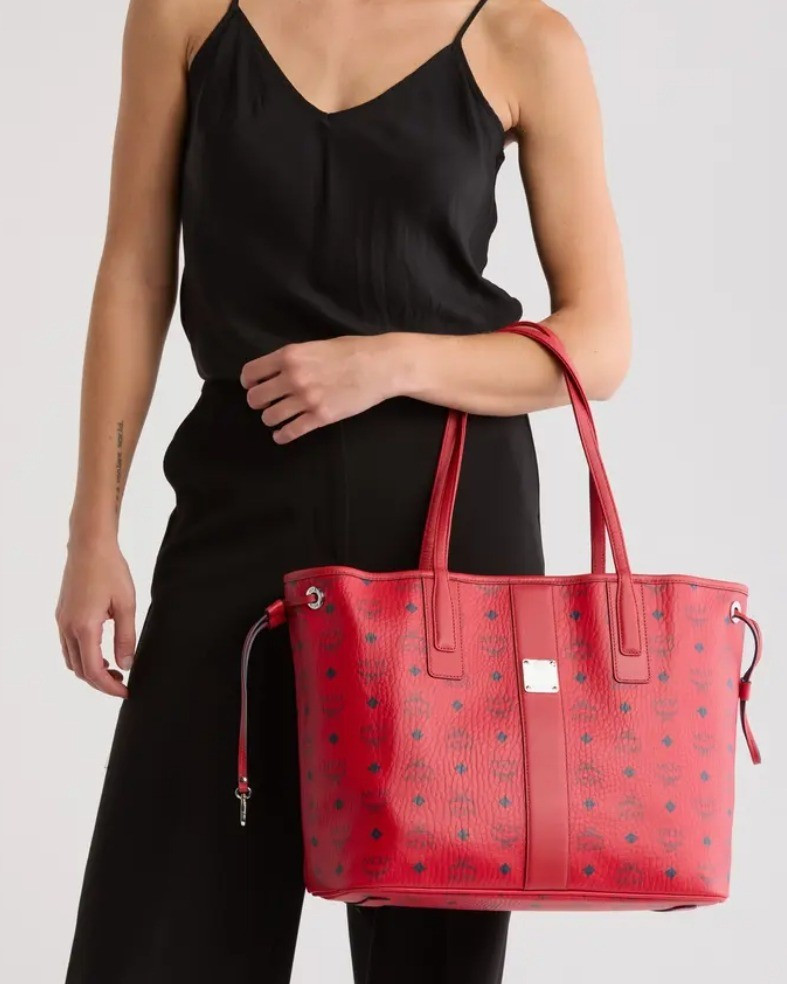 Large tote bags for everyday wear.

#LTKWorkwear #LTKMothersDay #LTKmomlife