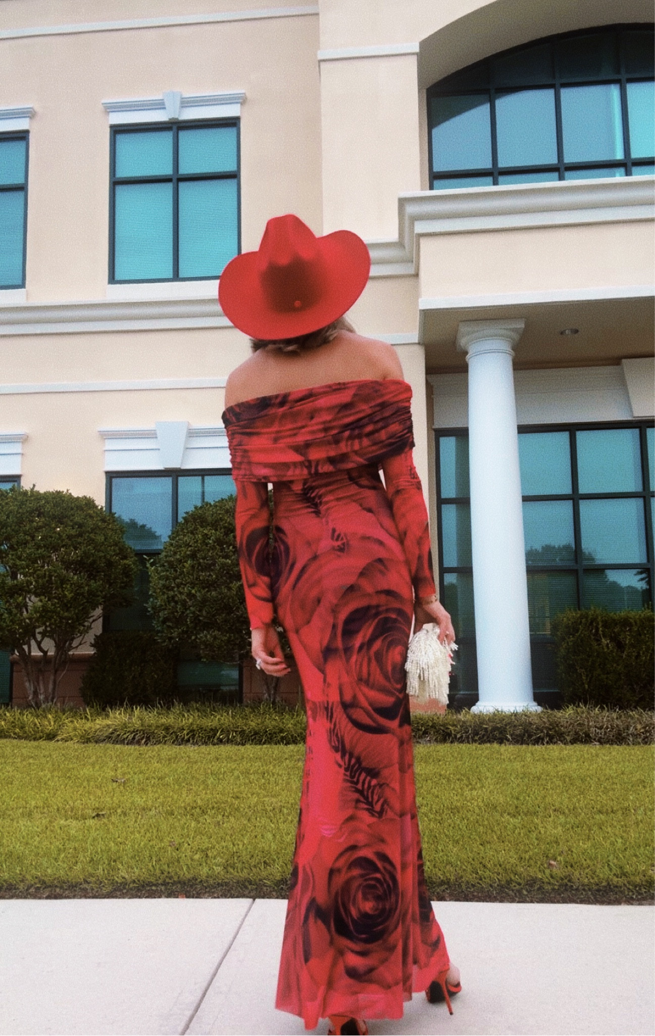 Wearing a smile in the dress. Shoes are old from Zara, but I linked some similar looks.

#LTKStyleTip #LTKParties #LTKOver40