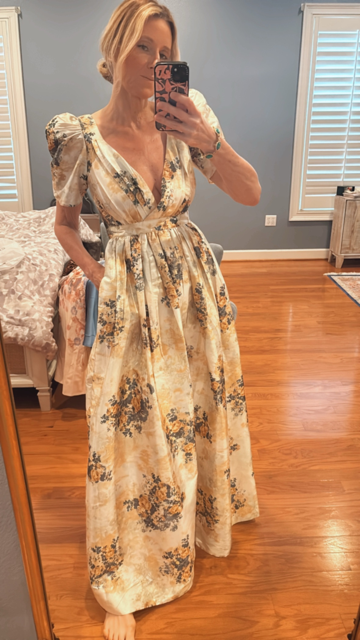 This beautiful buttery yellow gown is absolutely stunning. It’s lightweight and of course the best part is you don’t have to wear spanx.

#LTKActive #LTKWedding #LTKOver40