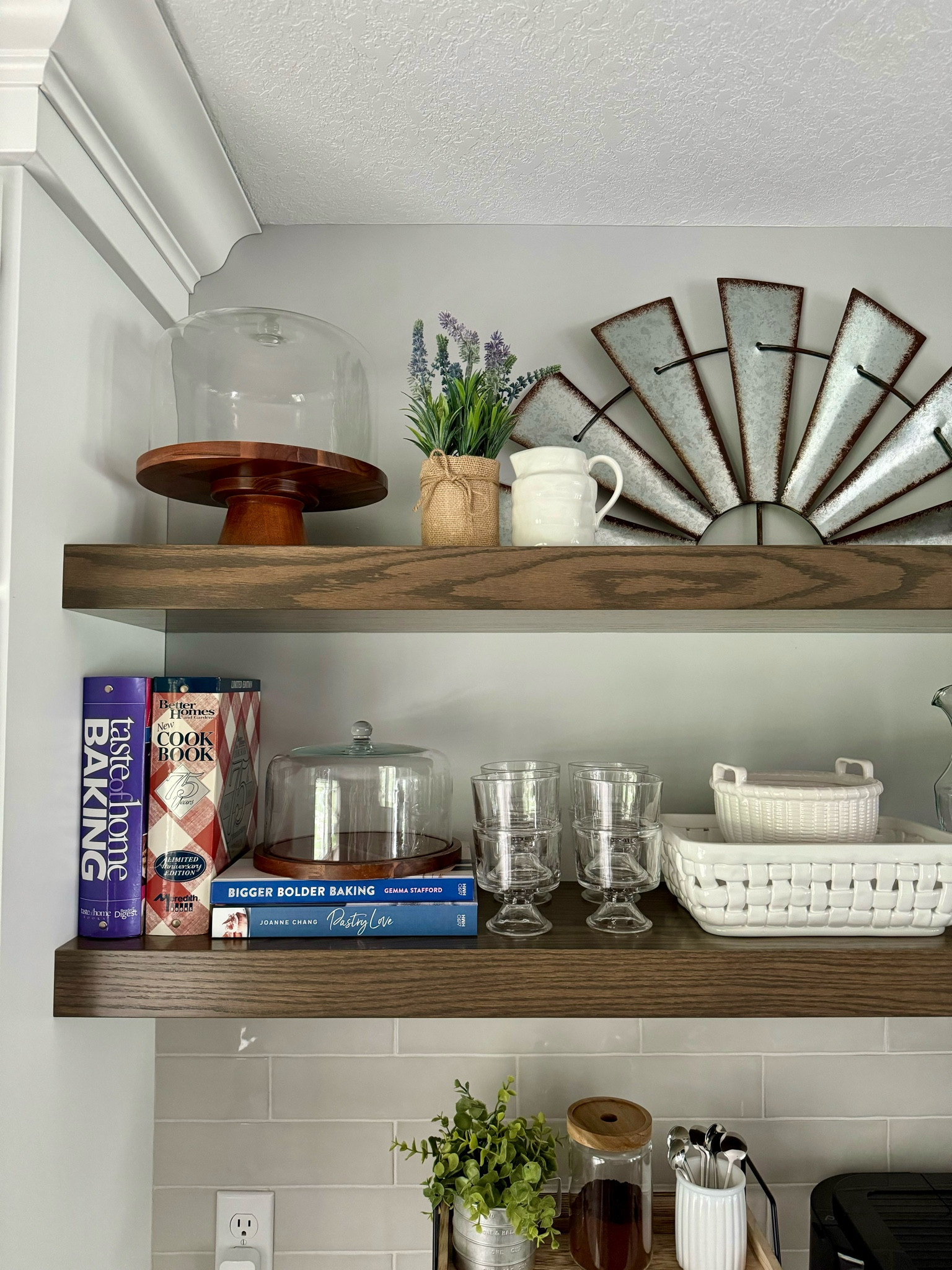 Kitchen shelf styling, shelf styling, farmhouse decor, farmhouse kitchen, open shelving

#LTKHome #LTKSaleAlert #LTKStyleTip