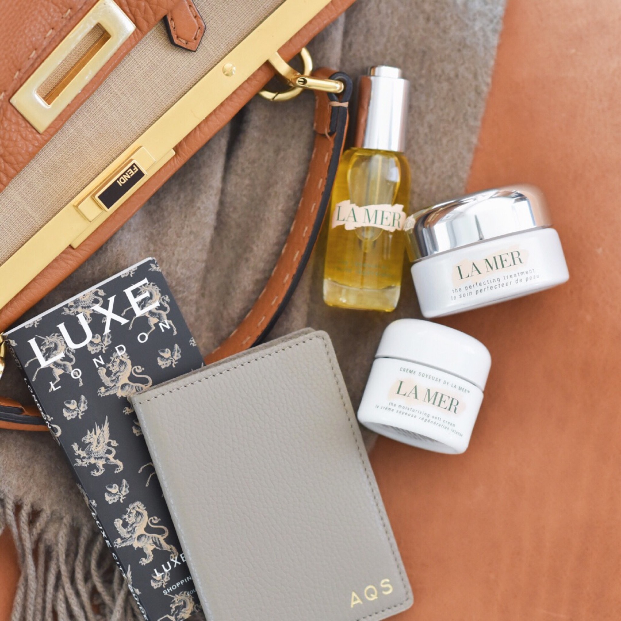 Skincare and beauty secrets!

#skincareroutine
#moisturizer 
#faceoil


#LTKHoliday #LTKCyberweek #LTKSeasonal