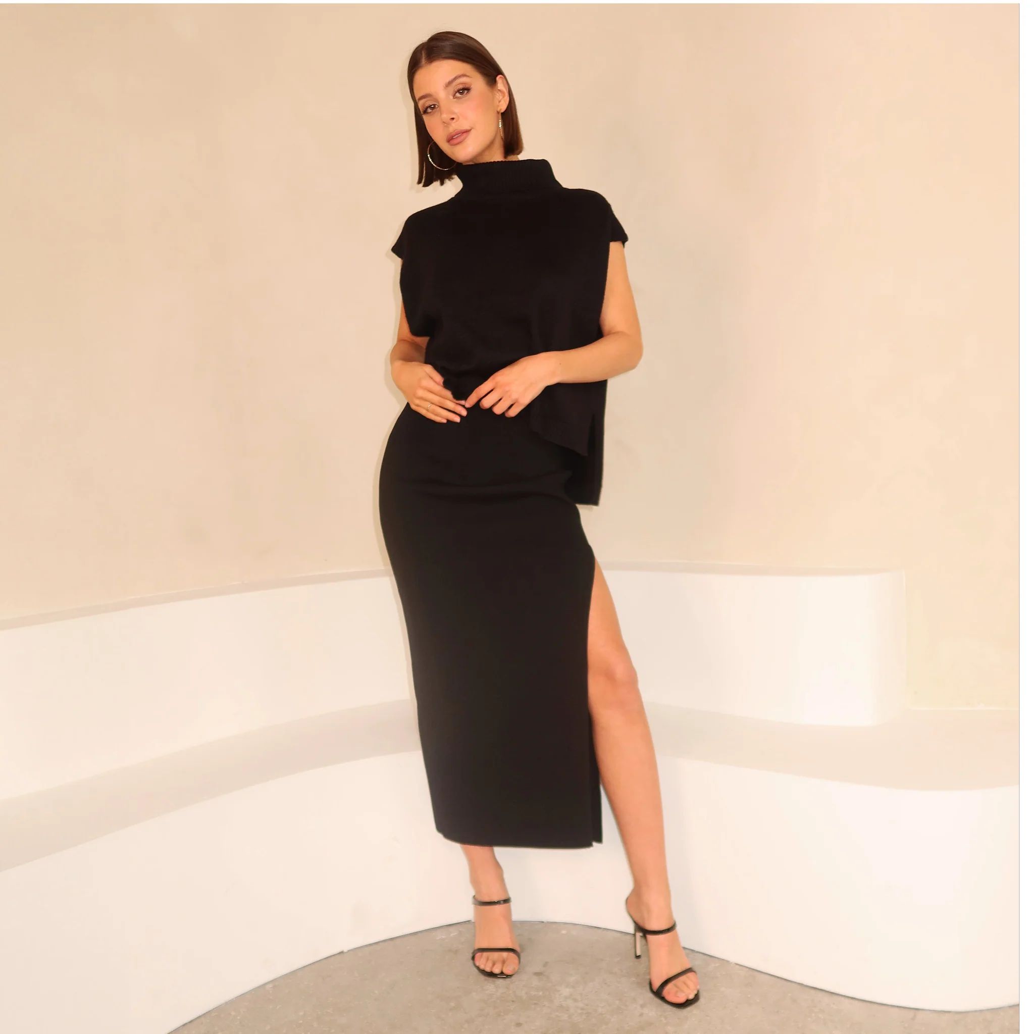 Hamptons Midi Skirt - Black | The Noli Shop