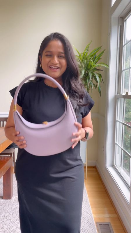 My favorite songmont luna bag review 
I have a regular size bag in the color lavender 

#LTKMidsize #LTKItBag #LTKStyleTip